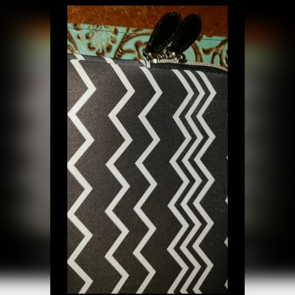 Missoni For Target Laptop Sleeve - Picture 7 of 10